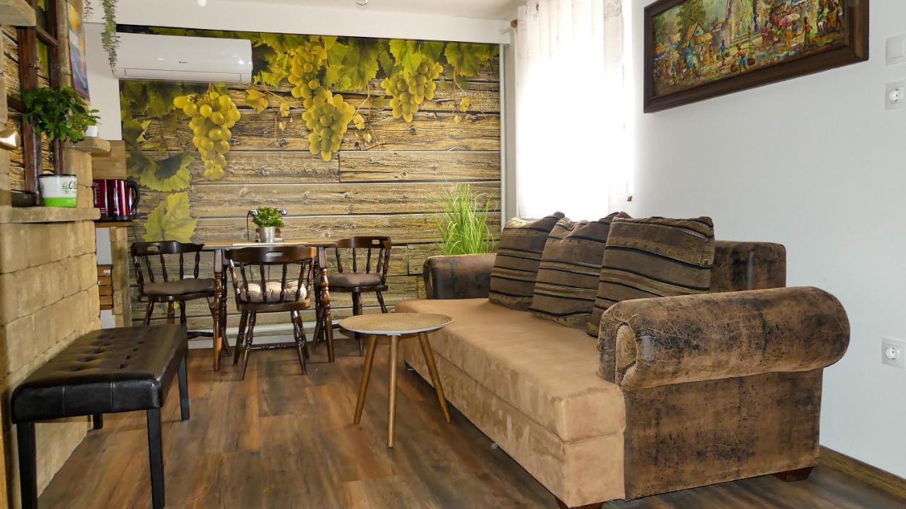 T.H.Ny Village Inn Cottage تيهاني المظهر الخارجي الصورة