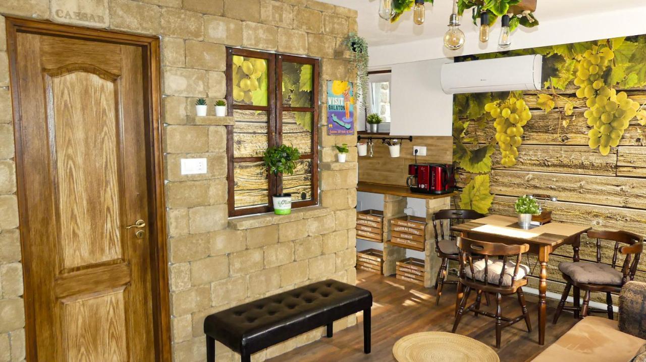 T.H.Ny Village Inn Cottage تيهاني المظهر الخارجي الصورة